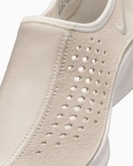 Nike Women's Air Superfly Moc