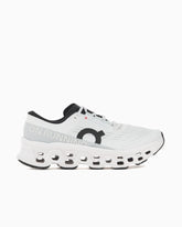 On Cloudmonster 3