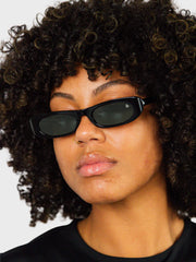 The Missing Piece Liora Shades | Black