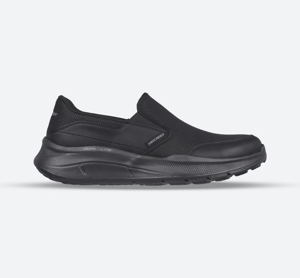 Men's Wide Fit Skechers 232515 Equalizer 5.0 Persistable Trainers