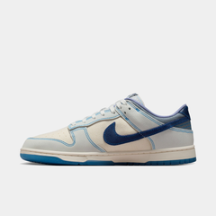 Dunk Low Retro SE