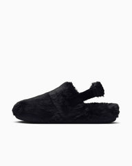 Nike Women's Calm SE