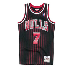 Mitchell & Ness Men NBA Chicago Bulls Swingman Jersey Toni Kukoč Black '95-96 SJY18082CBU95TK