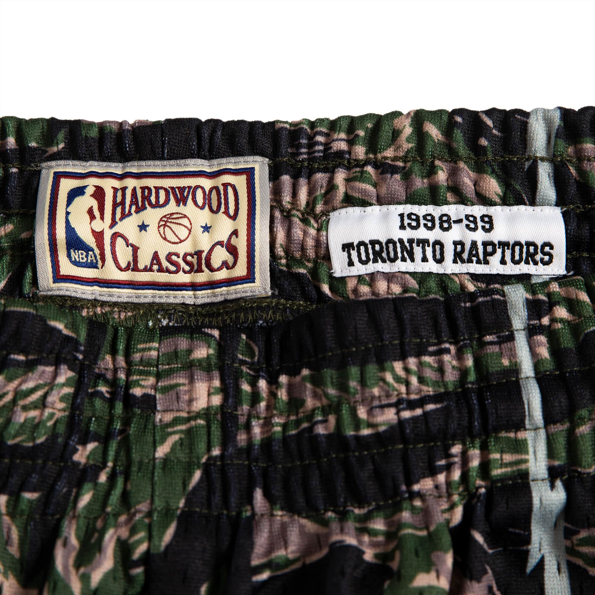 Mitchell & Ness NBA Toronto Raptors Swingman Short Camo SMSH19093TRAC