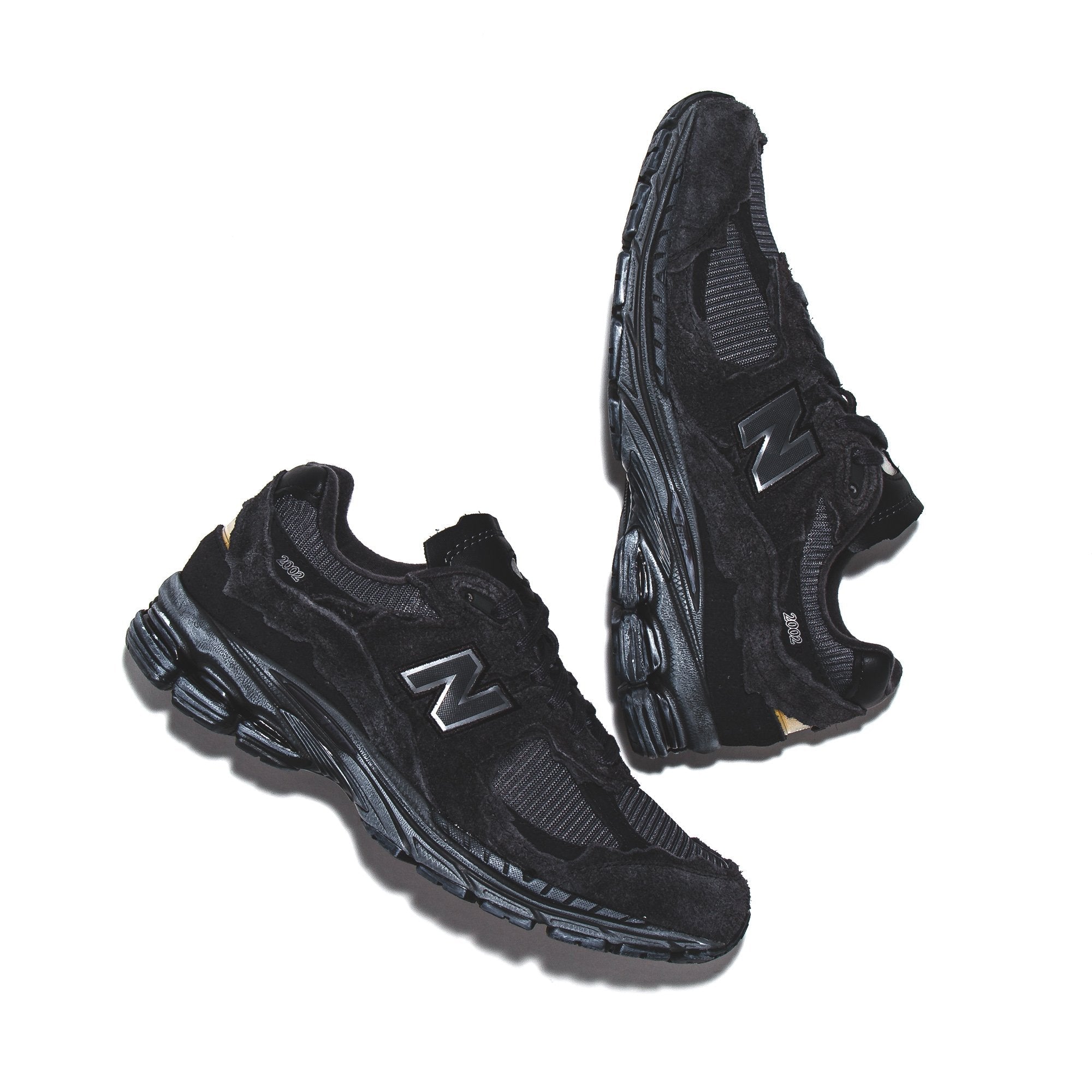 New Balance Men 2002R Phantom M2002RDB
