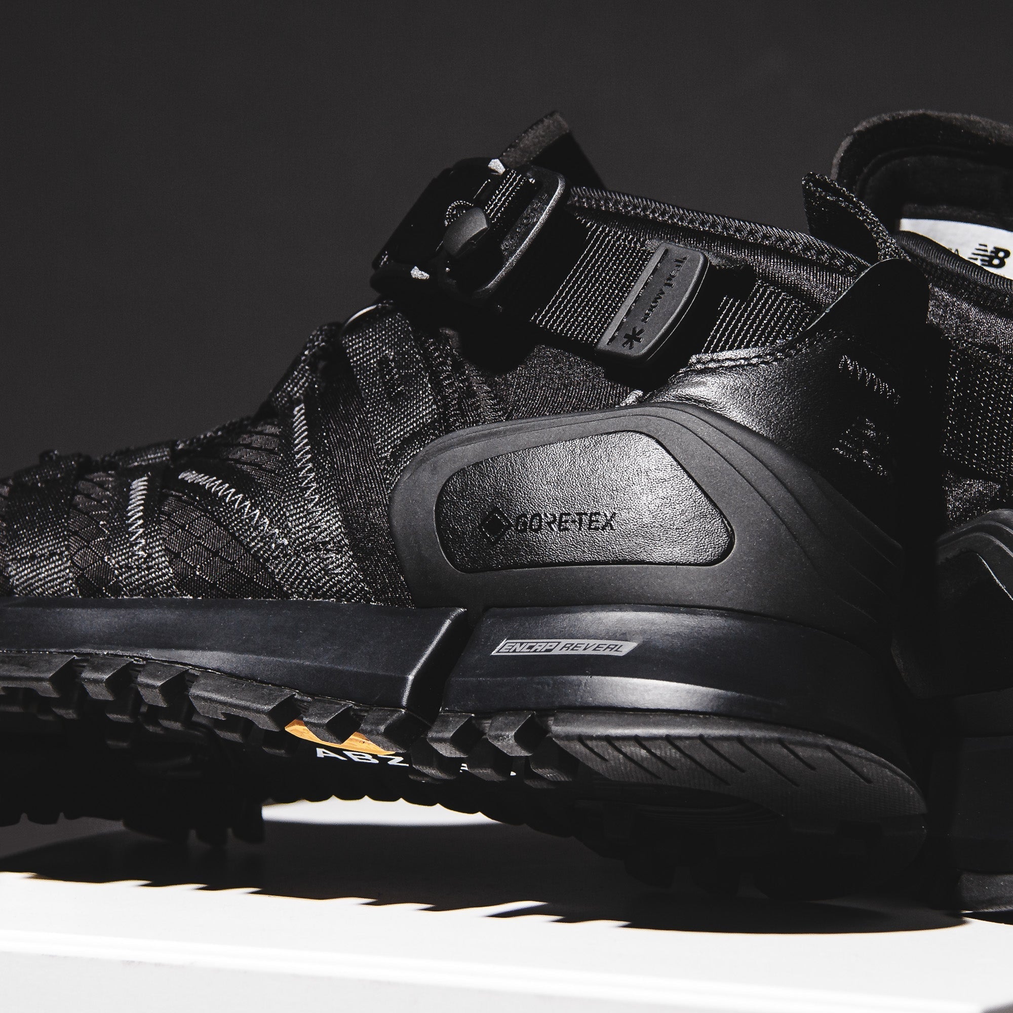 New Balance Men Tokyo Design R-C4 x Snow Peak Japan Gore-Tex Black Core MSRC4GSA