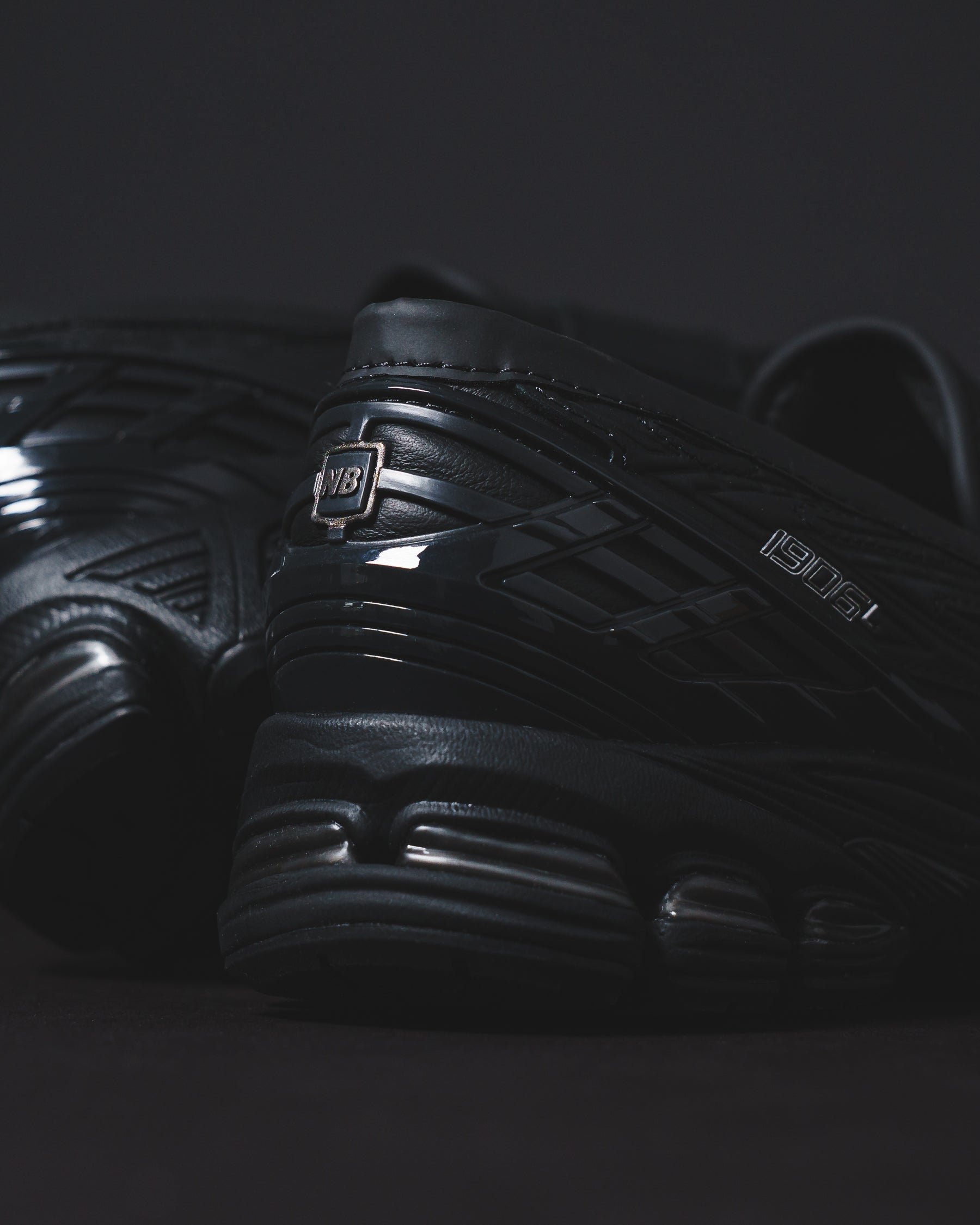 New Balance Unisex 1906L Black U1906LBN