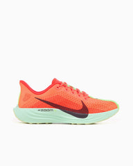 Nike Women's Pegasus Plus