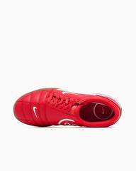 Nike Women's Total 90