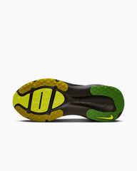 Nike Women's Vomero 18 SE