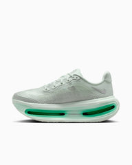 Nike Women's Vomero Premium