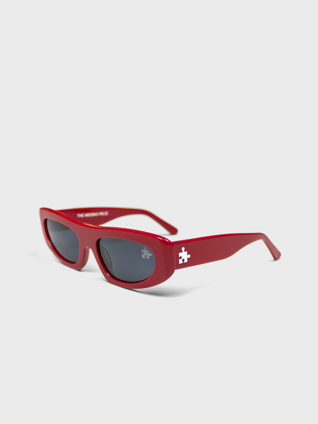 The Missing Piece Jacq Shades | Red