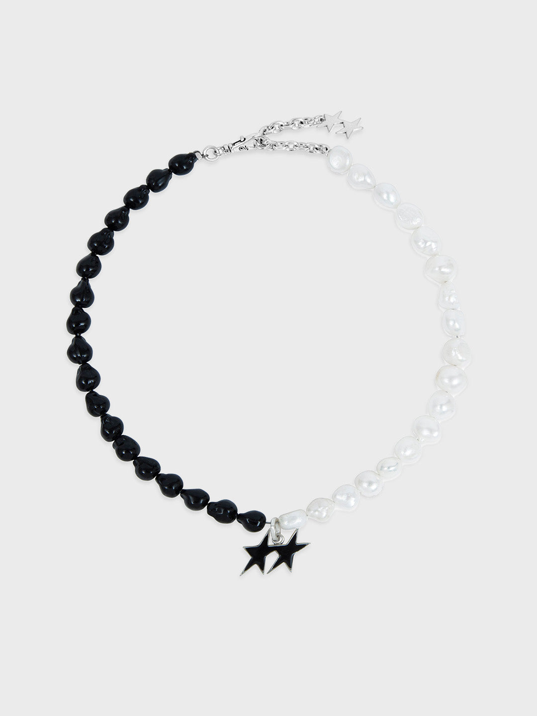 TwoJeys B&W Icon Necklace | Black/White