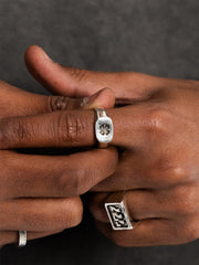 TwoJeys Clover Signet Ring | Silver
